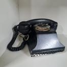 Telefone de parede, em baquelite, Ericsson LM, modelo DBN 1101 T. Década de 40/50