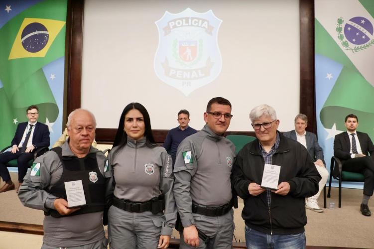 Sistema Penitenciário do Paraná celebra 117 anos com solenidade marcada por homenagens, palestras e reconhecimento institucional