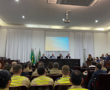 Banca e público da abertura