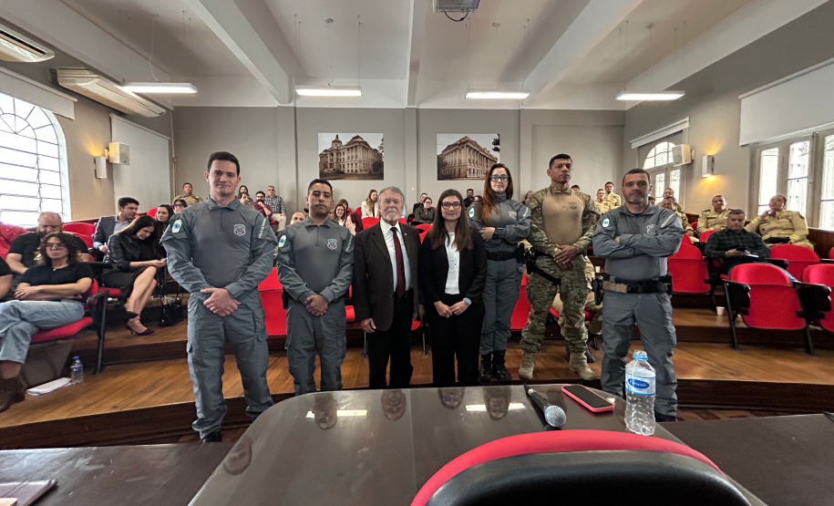 Curso Interinstitucional de Educação em Direitos Humanos